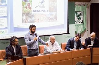 Deputados e entidades se reúnem para debater inspeção sanitária